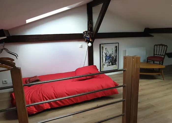 Charming & Practical Near Paris